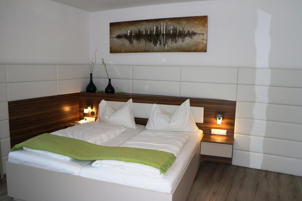 Hotel Weidenhof Klagenfurt am Woerthersee Cameră foto